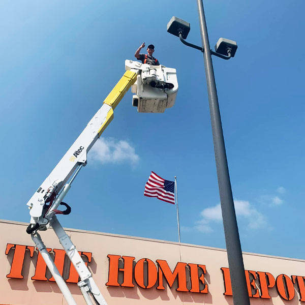 Commercial Electrician